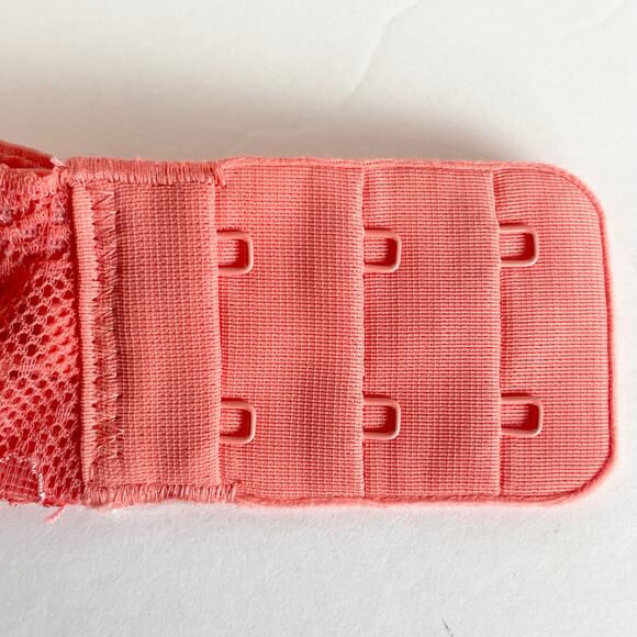 Victoria's Secret T-Shirt Push-Up Bra Womens Size 36DD Full Coverage Lace Trim - Picture 3 of 9